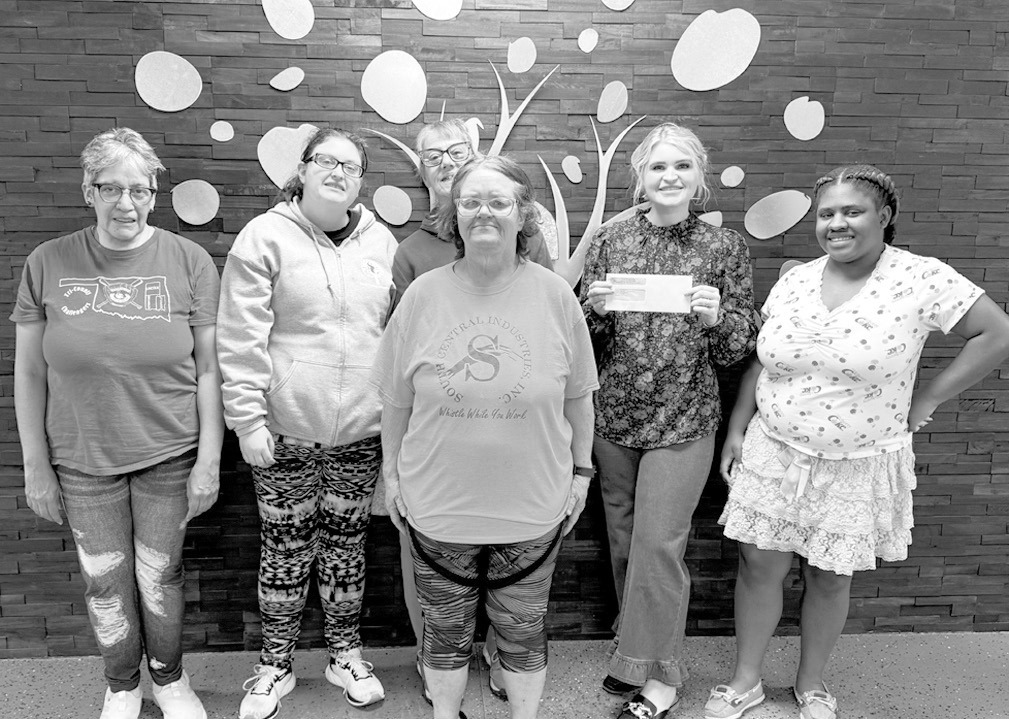 Representatives of the United Way of Eastern Country Inc. were presented with a $1,500 check from the CVECares Committee with Canadian Valley Electric Cooperative. United Way of Eastern Country’s service area includes Seminole County. —Courtesy photo