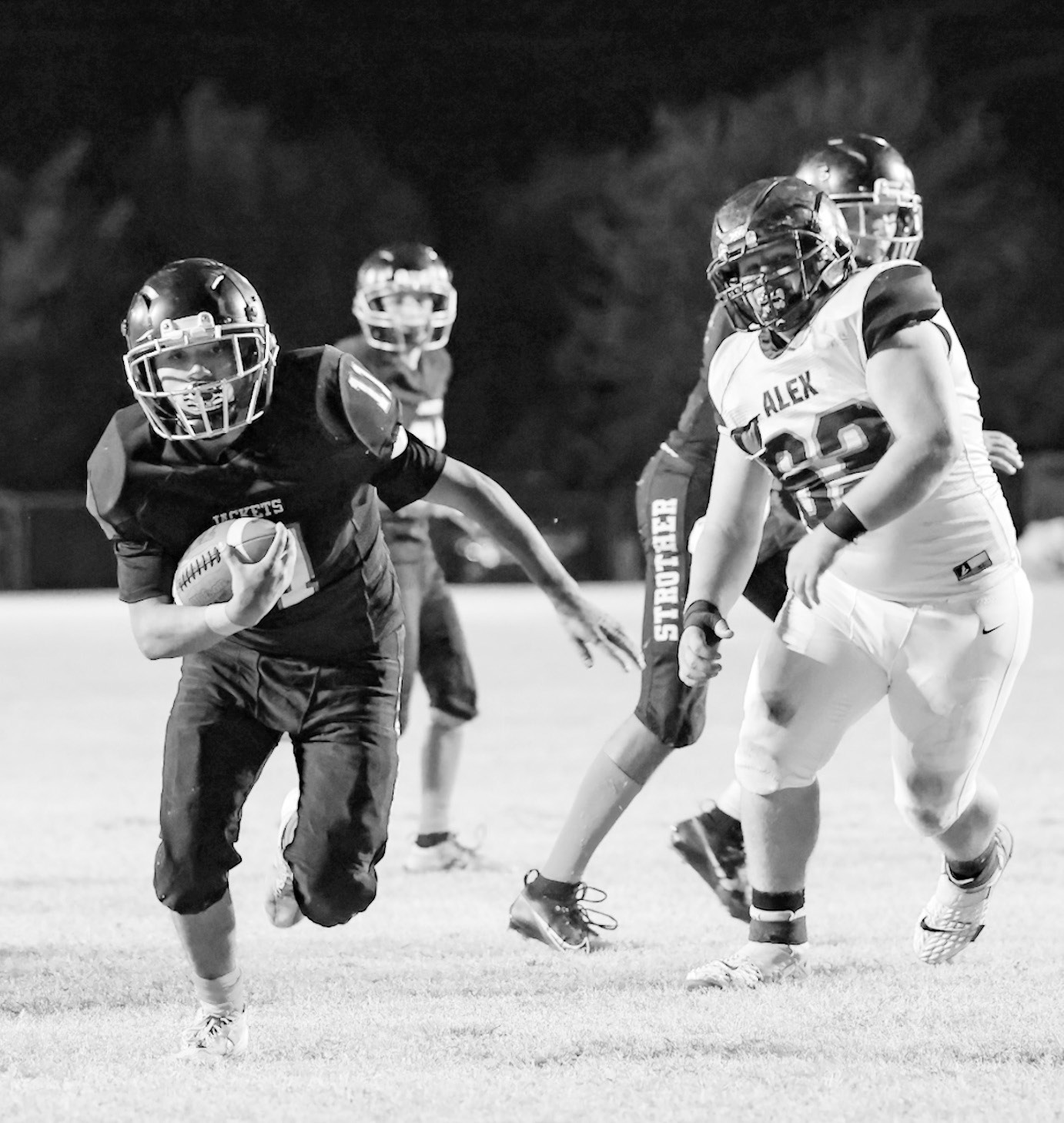 Strother Yellowjackets Fall to Alex Thursday Night