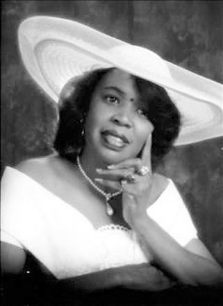Yetta Carolina