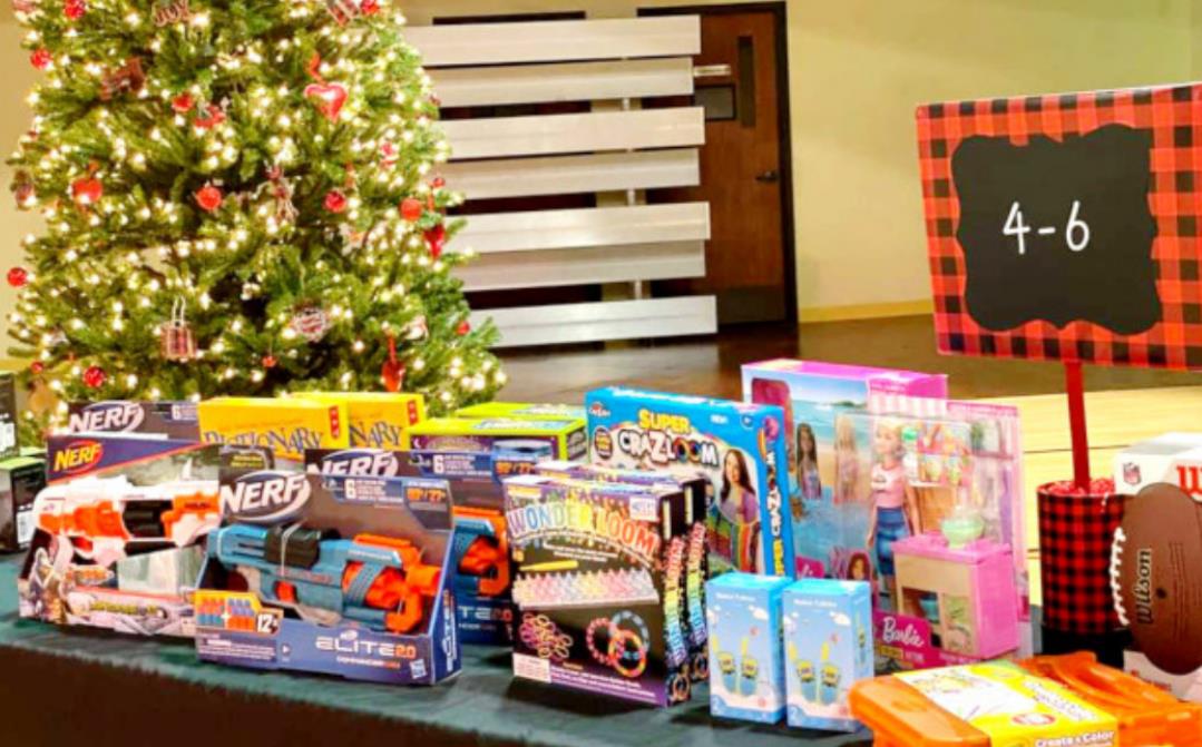 Love Out Loud Christmas Store Event was a Success