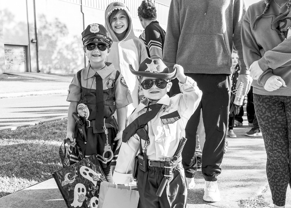 Ghosts, Goblins And More Plod Along Trick or Treat Trail