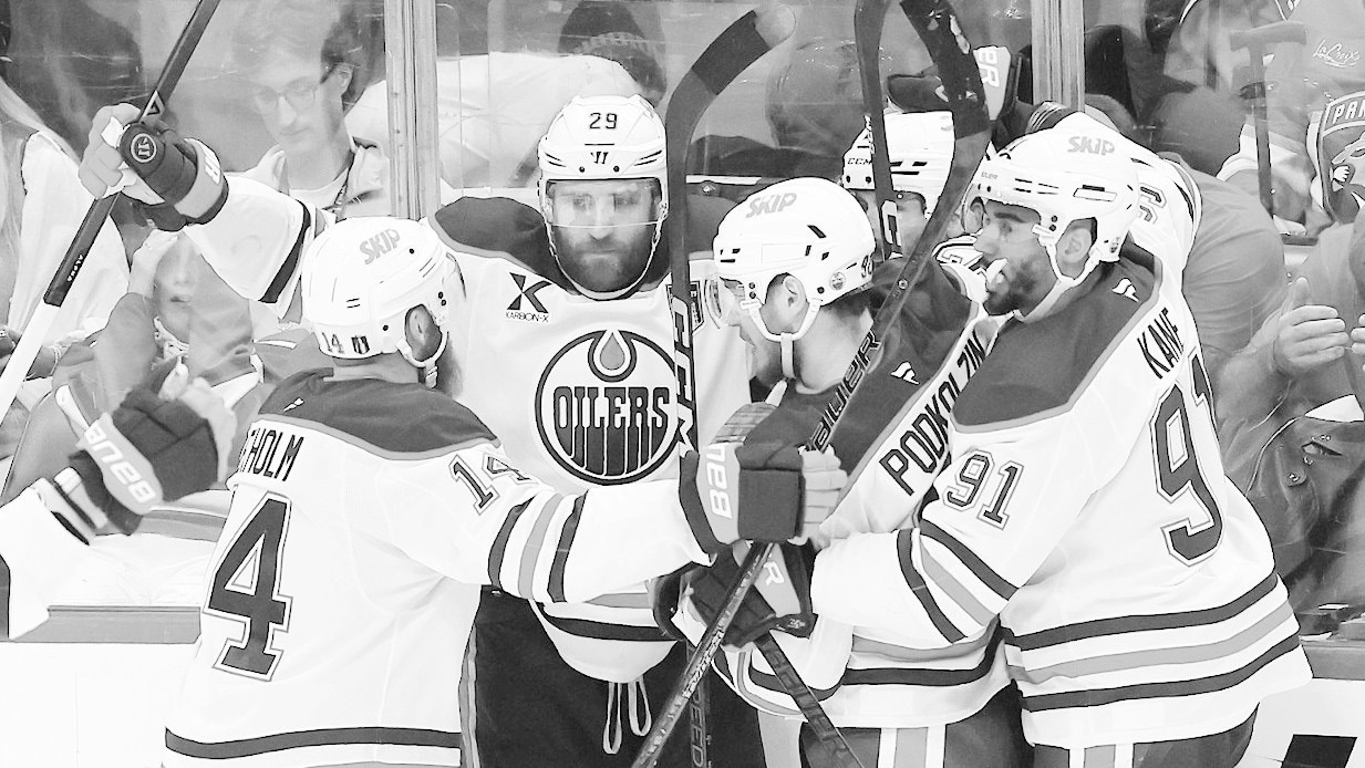 Oilers Strike Back to Tie Series