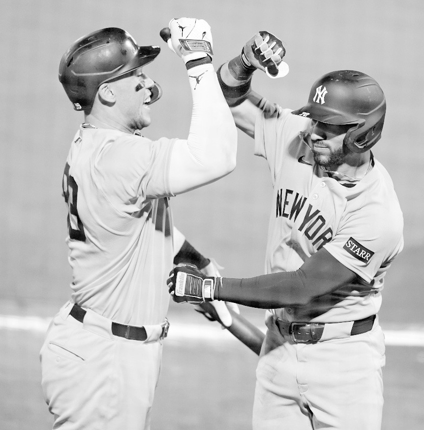 Yankees Become 1st MLB Team to Hit 9 Home Runs in a Game Twice in One Season