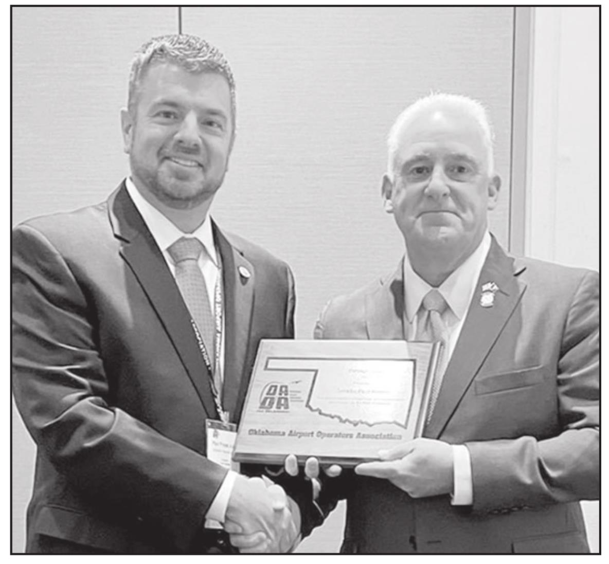 Senator Paul Rosino Receives 2022 OAOA Heritage Award