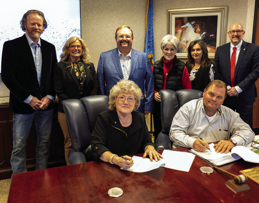 The SSC Board of Regents renewed President Lana Reynolds’ contract at their meeting on Jan. 16. Pictured (seated, l-r): President Reynolds, Chair Curtis Morgan; (standing, l-r) Regents Ryan Franklin, Robyn Ready, Ryan Pitts, Marci Donaho, Teresa Burnett