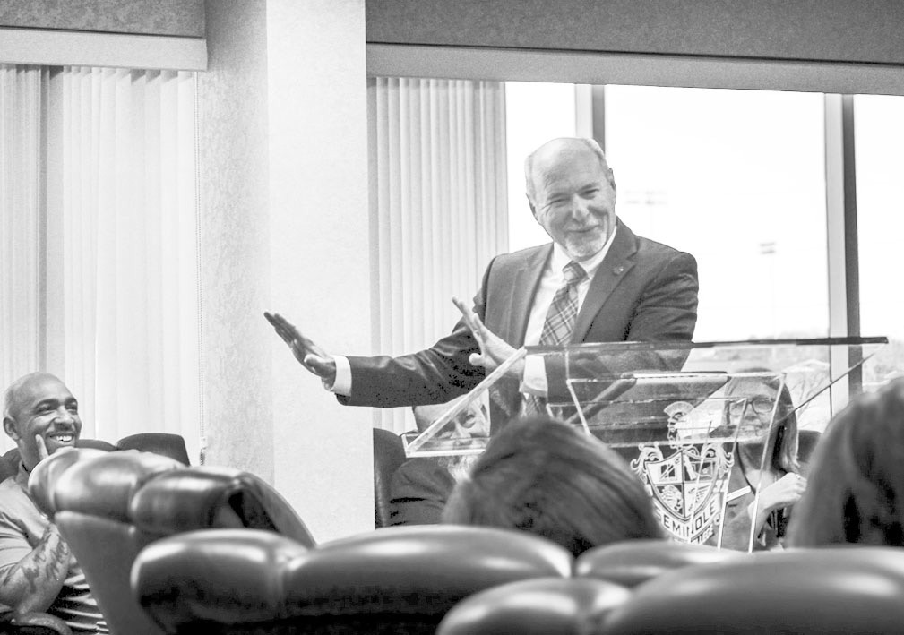 Seminole City Manager Steve Saxon discusses a proposed Transportation Alternatives Program (TAP) grant partnership with Seminole State College Board of Regents. The partnership would involve Seminole Public Schools and the City of Seminole pursuing fundin