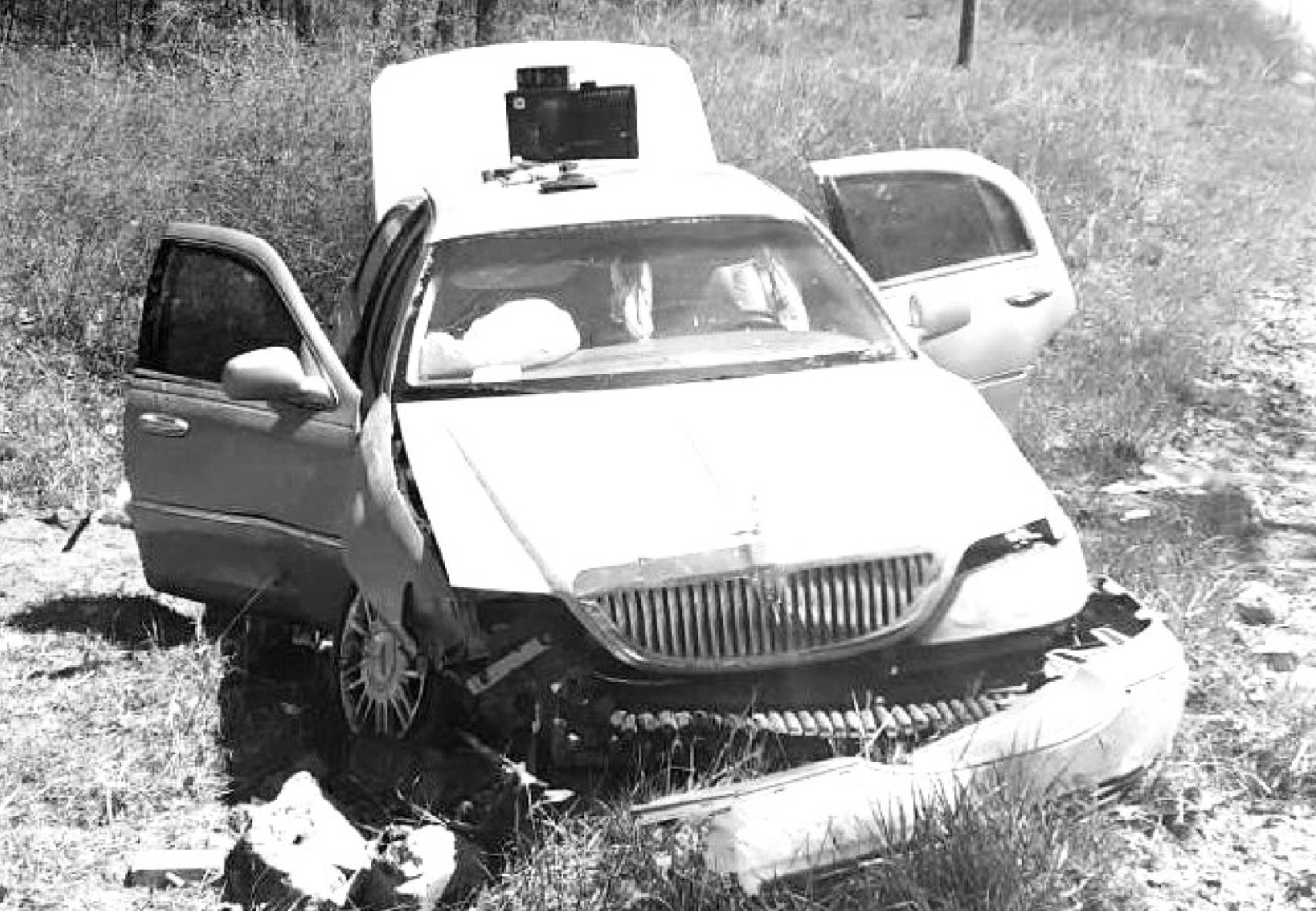 Car Hauling Stolen Goods Crashes During Pursuit