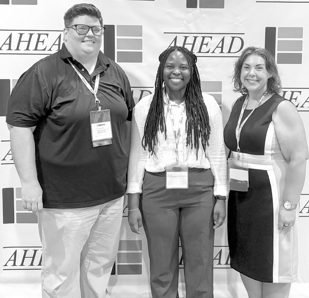 SSC Faculty Present at National Conference