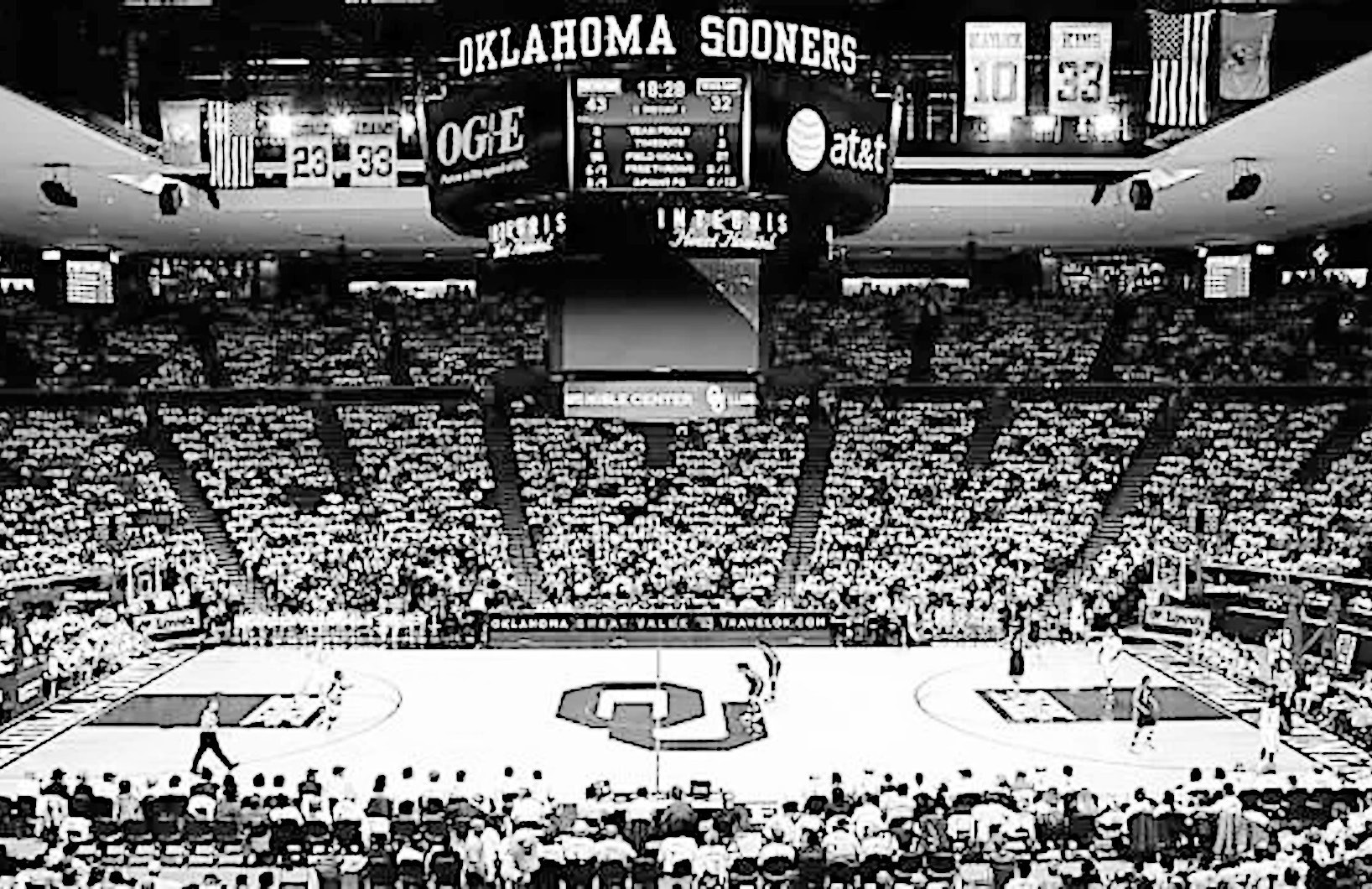 Oklahoma Sooner Men and Women Protect Their Home Court Sunday