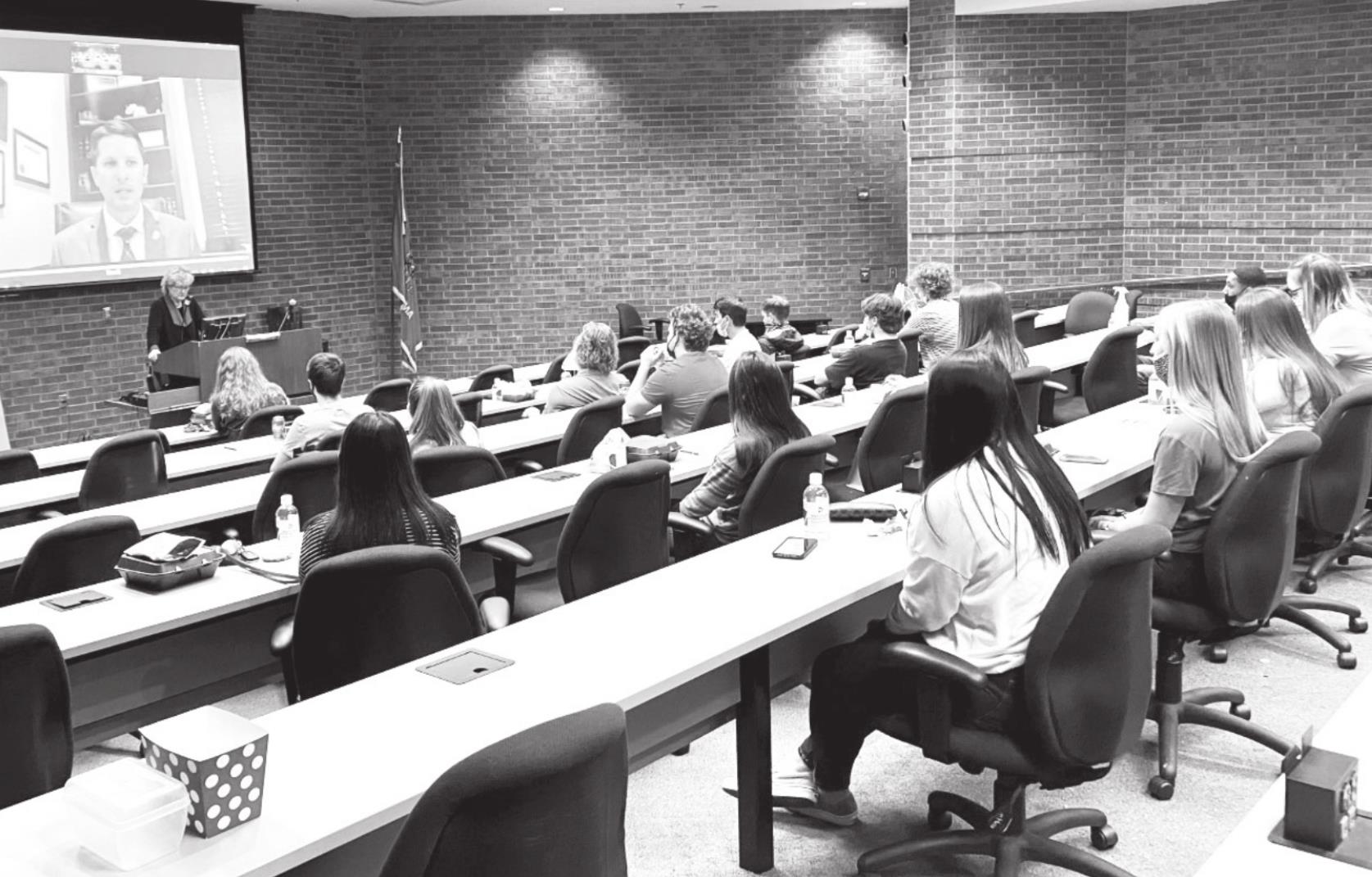 SSC President’s Leadership Class Attends Virtual Higher Ed Day