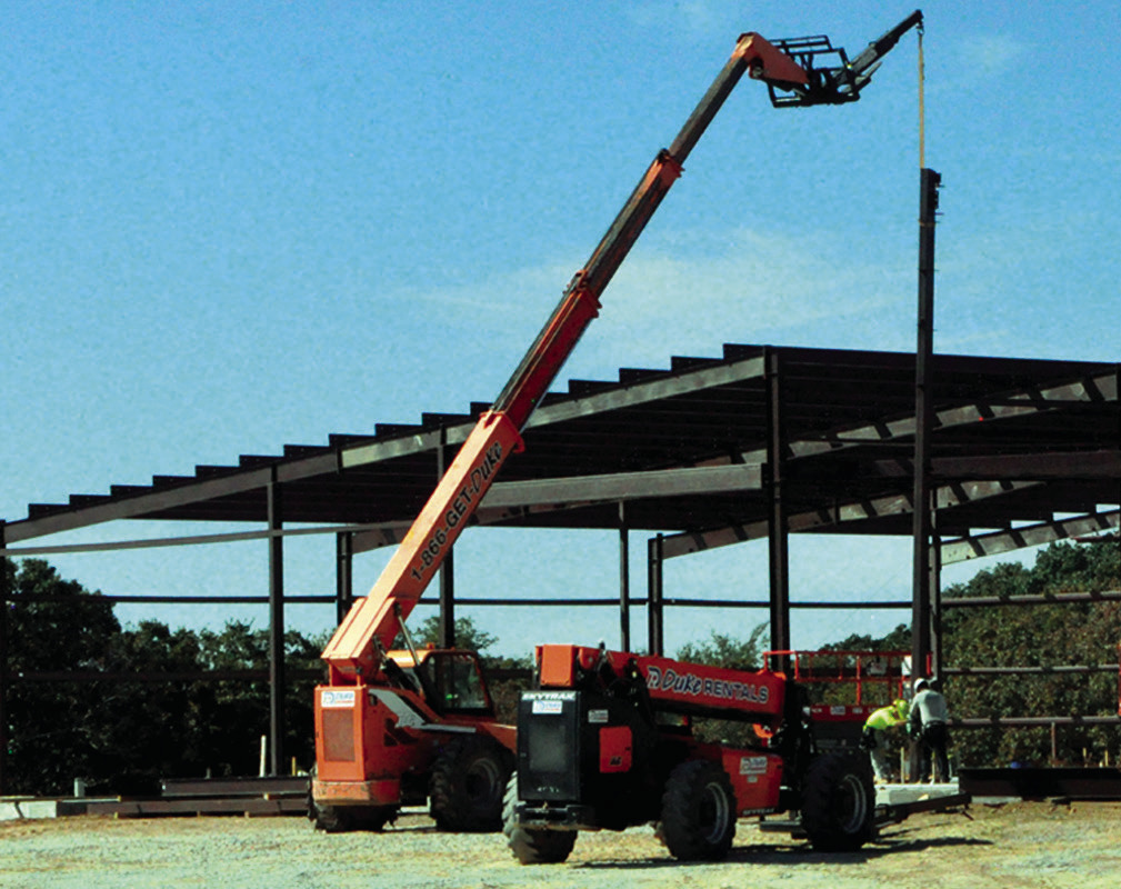 The “Hey Seminole” entertainment center on Highway 9 is beginning to take shape with the erection of steel beams. The center is financed via the extension of a one-cent sales tax and the redirection of tourism dollars, approved by voters in 2023. —S