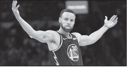 Stephen Curry Erupts for 56, Sinks 12 3s to Rally Warriors