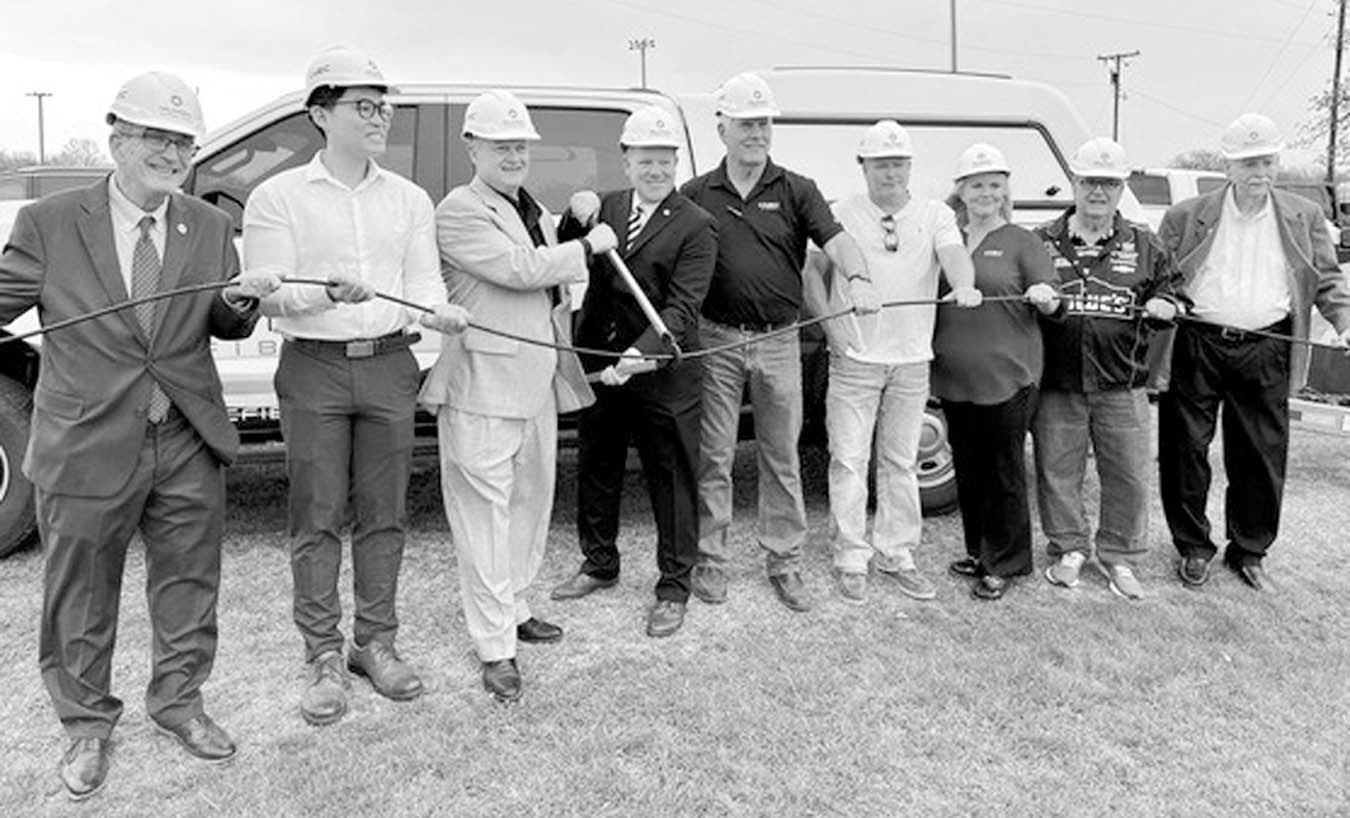 OBO and CVEC Fiber officials, local legislators and municipal officials were on hand last Friday morning as five projects totaling $16.2 million for high-speed internet expansion were officially launched in Konawa by the Oklahoma Broadband Office and inte