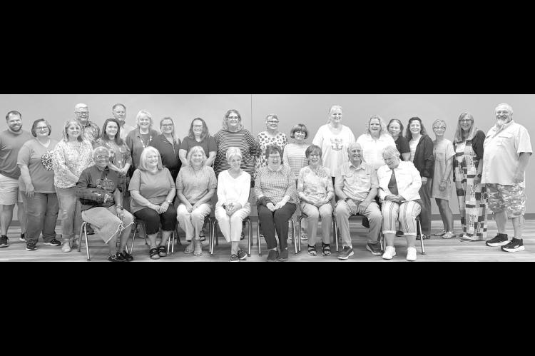 Former SPS Educators, Staff Reunite