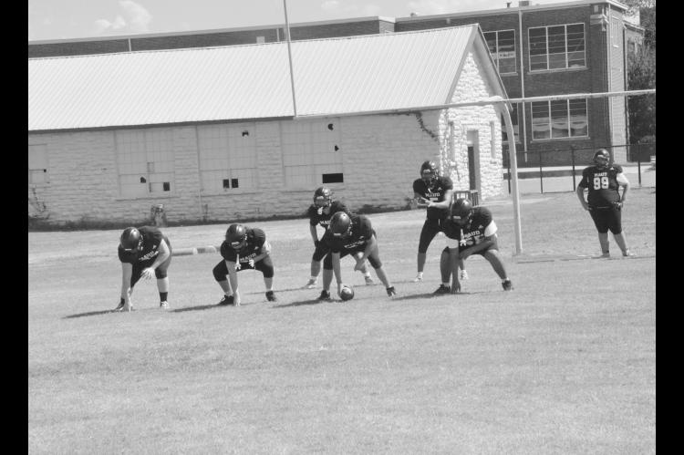 Maud Tigers Look to Improve with Some Help on Coaching Staff