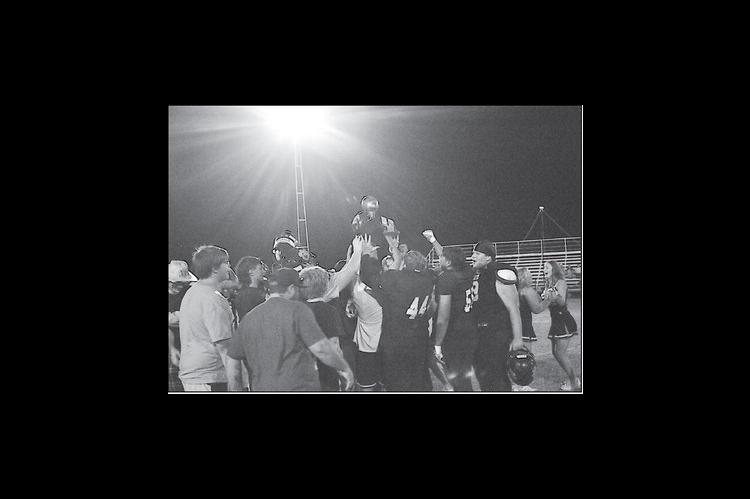 The Maud Tigers win the Annual 59 Bowl Championship game 36-30 Friday night over Bowlegs. Staff Photo by Bill Anderson