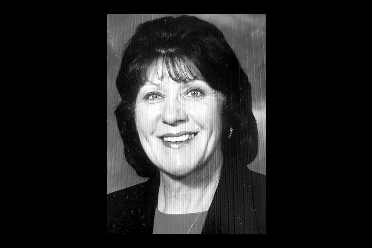 Linda Combs