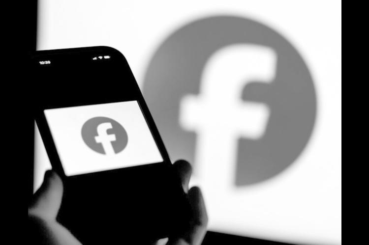 Facebook owner Meta agreed to pay nearly $18 billion to an array of U.S. states over claims its platforms intentionally addicted teens. (Photo by Anne-Marie Caruso/ New Jersey Monitor)