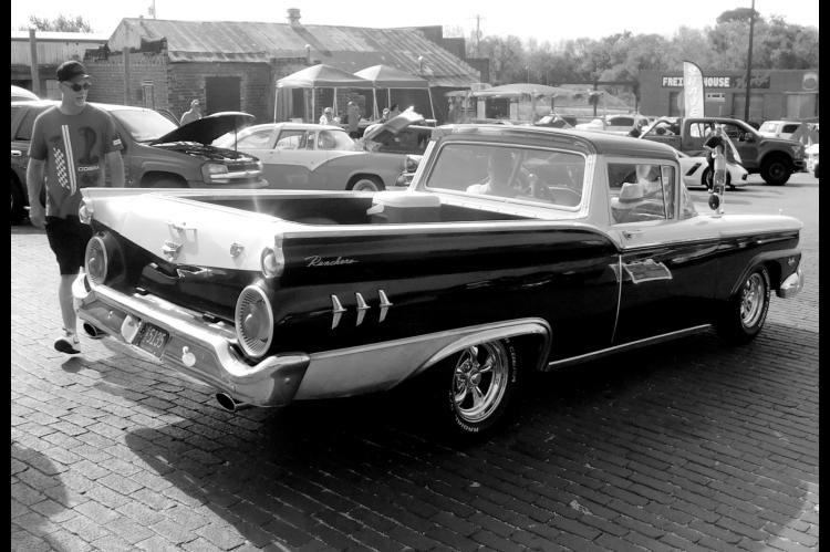 Hot Rods, Classic Cars Take Over Main Street