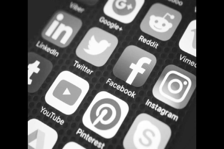 Social Media Crackdown Continues After Siege of US Capitol