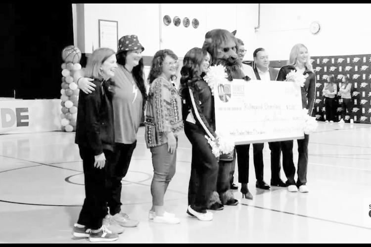 Thunder Presents $5K Check to Celebrate Reading Challenge Elementary School Winner