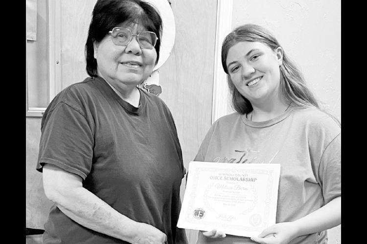 L-r: OHCE member Debbie Johnson and Melissa Burns
