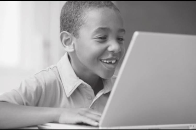 How Parents Can Discuss Social Media with Young Children