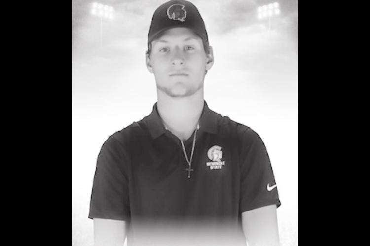 Local College Golf Players Qualify for Championship