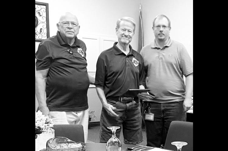 Longtime Seminole Lions Club member and former Seminole State College instructor Fred Buynan (center) was named “Lion of the Year” at this week’s club meeting. Presenting him with the honor was Les Walker (left) and Club President Mark Lewin. (Photo