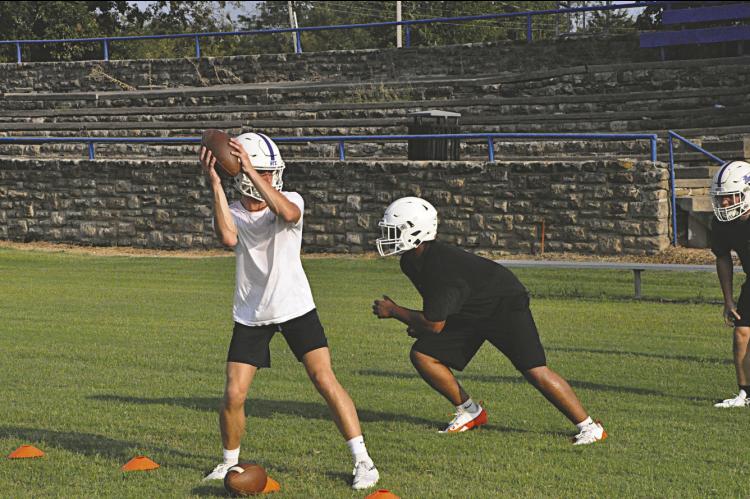 Bowlegs Bison Football