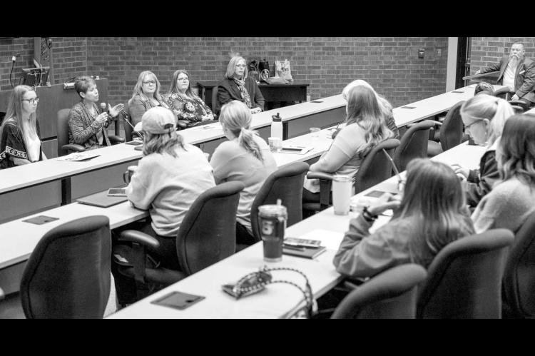 Area HS Counselors, Administrators Visit Seminole State For Workshop