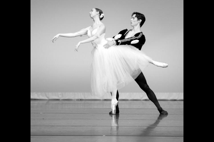 Katie Kelley and John Aguirre in “Giselle” Act II (Photo courtesy of Jana Carson).