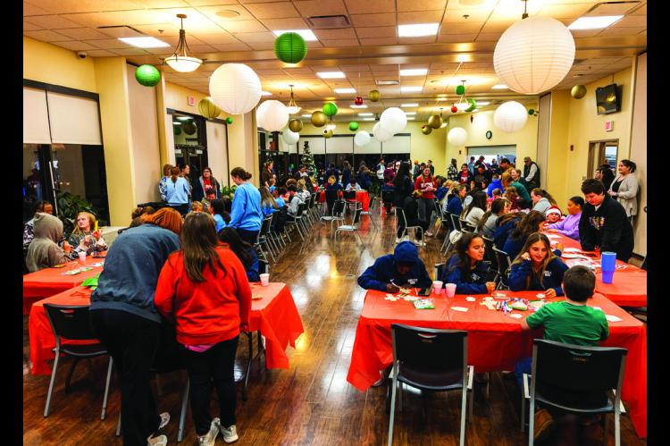 Seminole State College will host its annual Night at the Lights on Monday, Dec. 8, 2025, from 5:30 to 7:30 p.m. at the Reynolds Wellness Center in Seminole. This family-friendly event is free and open to the public. Guests can enjoy making holiday crafts 