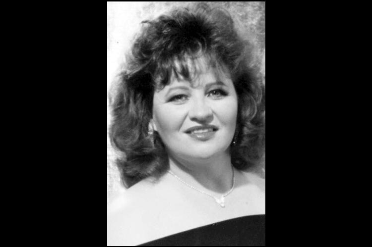 Paula Lou Harvey