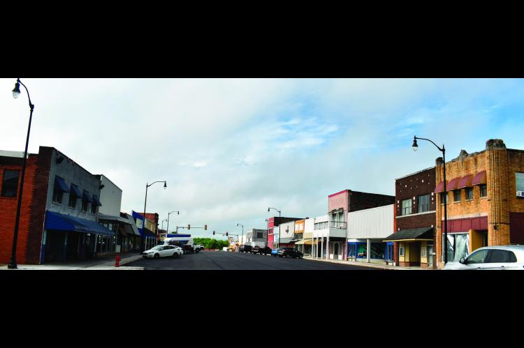 Seminole’s Main Street officially reopened Friday morning, June 6 after being mostly closed for several months for a renovation project. (Staff photo by Andy Wilson)