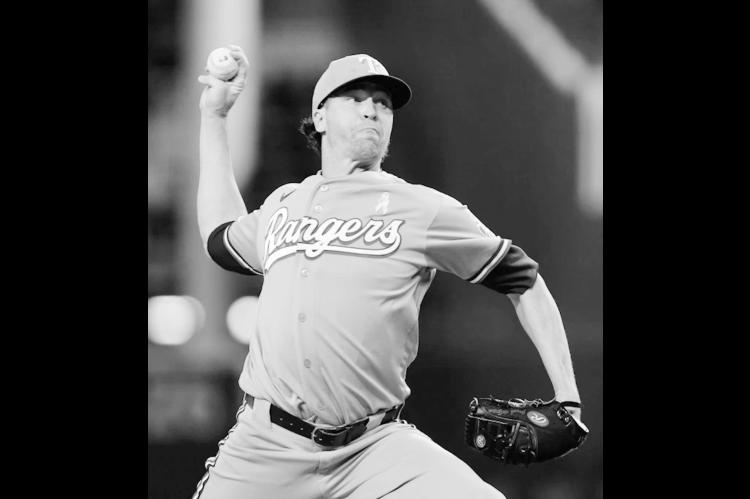 Rangers Jacob deGrom Reaches 1,900 Strikeouts as 2nd-Fastest