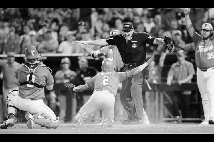 Georgia Bulldogs to Face Oklahoma in CWS