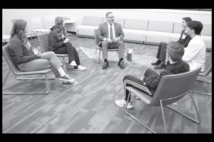 Secretary of Education Visits Career Tech Center