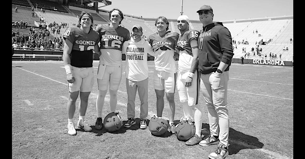 OU Legendary QB Sam Bradford Spent Time with John Mateer