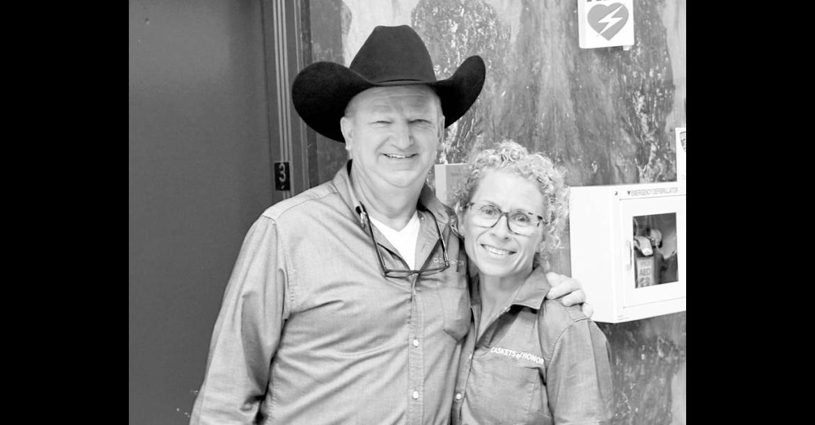 Todd Collard and Candice Mentink. (Photo by Barbara Hoberock/Oklahoma Voice)