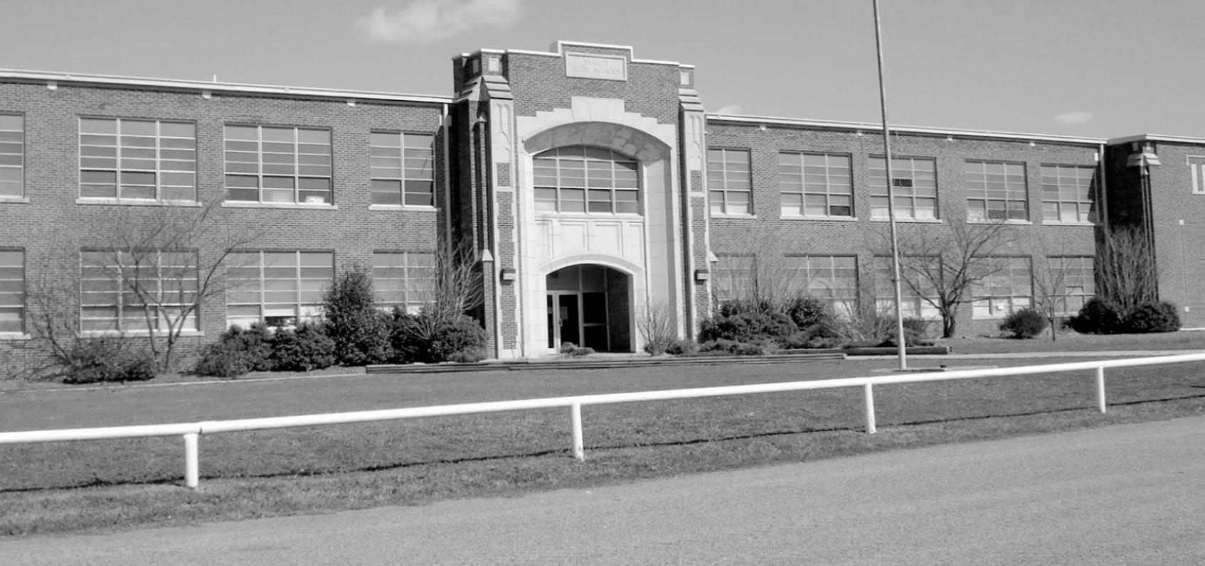 Maud Public School is Excited About the New Year Seminole Producer