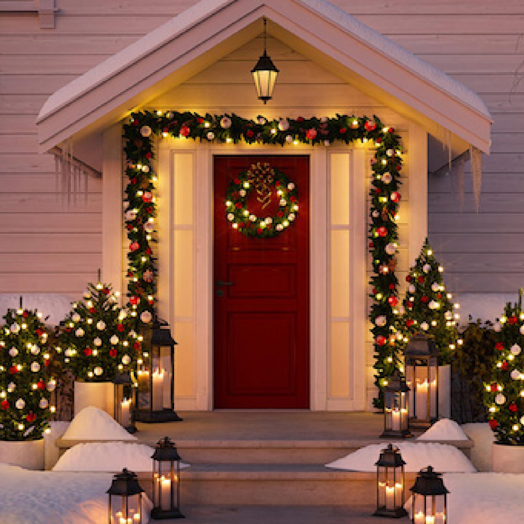 Simple Lighting Tips to Dazzle Holiday Guests | Seminole Producer