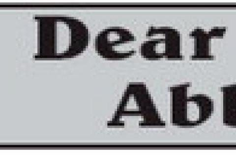 Boyfriend’s Behavior Swings From One Extreme to Another