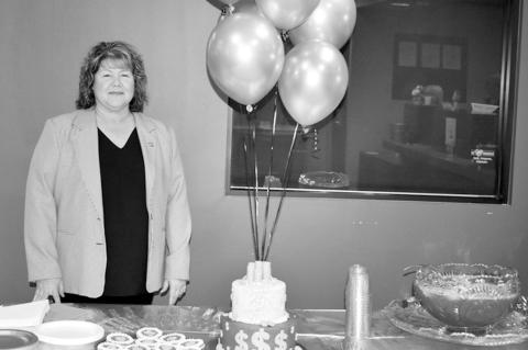 Karen Barnhart, Vice President at Security State Bank in Seminole, celebrated 25 years of service to the bank on Thursday, Jan. 8. The bank’s main office is in Wewoka and branches are located in Holdenville, Maud and Seminole. —Staff Photo by Andy Wil