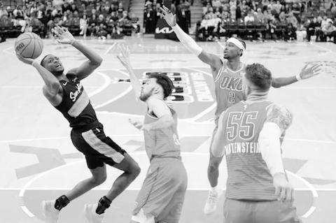 OKC Thunder Fall Twice to San Antonio