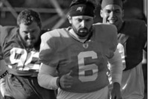 Tampa Bay to Start Baker Mayfield