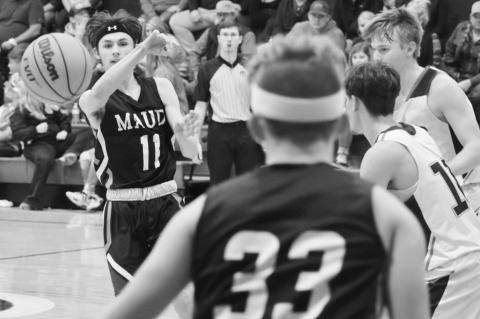Maud Tigers Fall Short at Asher Tuesday
