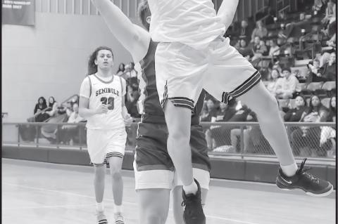 Seminole Chieftain Braydon Kolander putting up a shot Monday night. Courtesy Photo by Glen Bryan