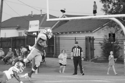 Friday Night High School Football Games in Pictures