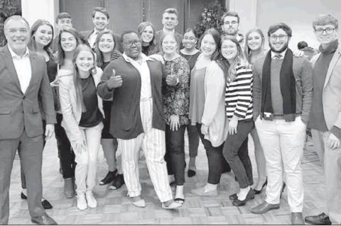 Article Image Alt Text